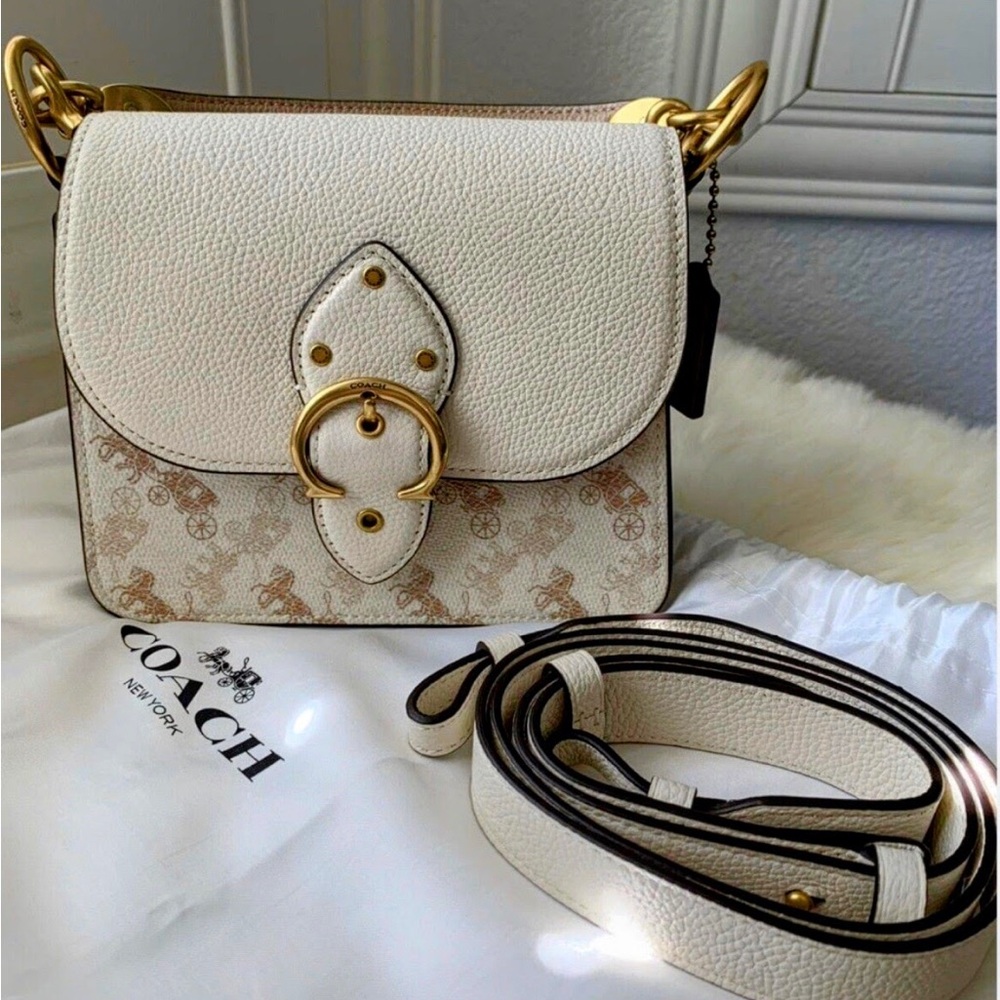 NWT Coach Beat Shoulder Bag 18 Horse & Carriage Print Brass/ Chalk Taupe $450. - Picture 1 of 7